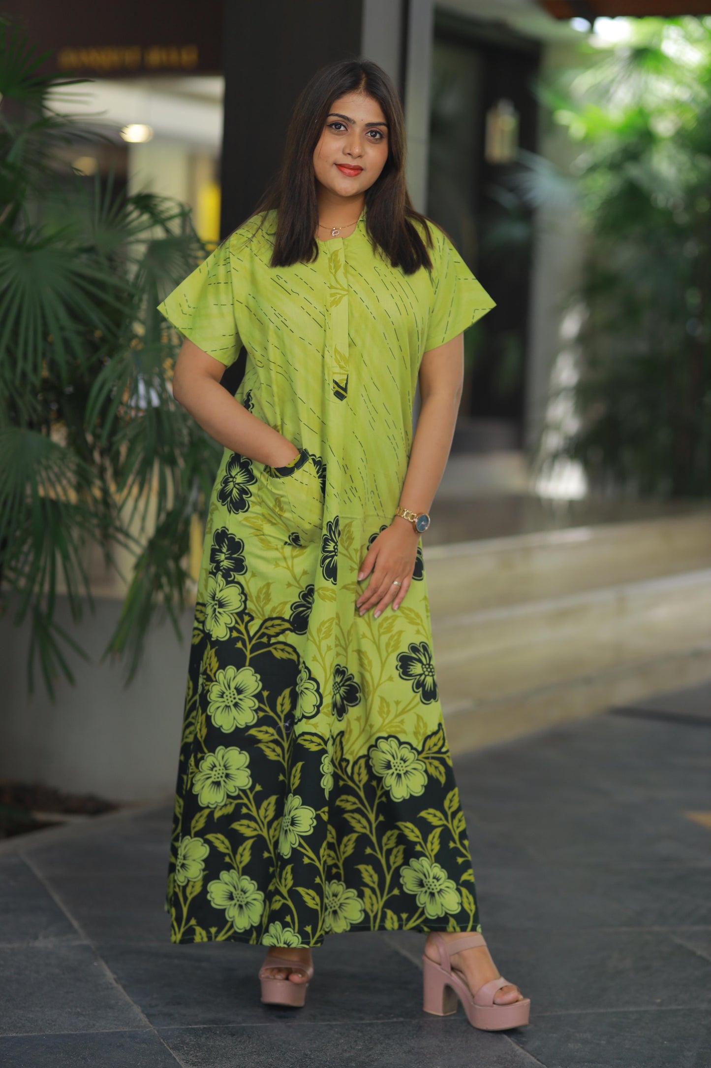 Light Green With Flower design Collar Nighty