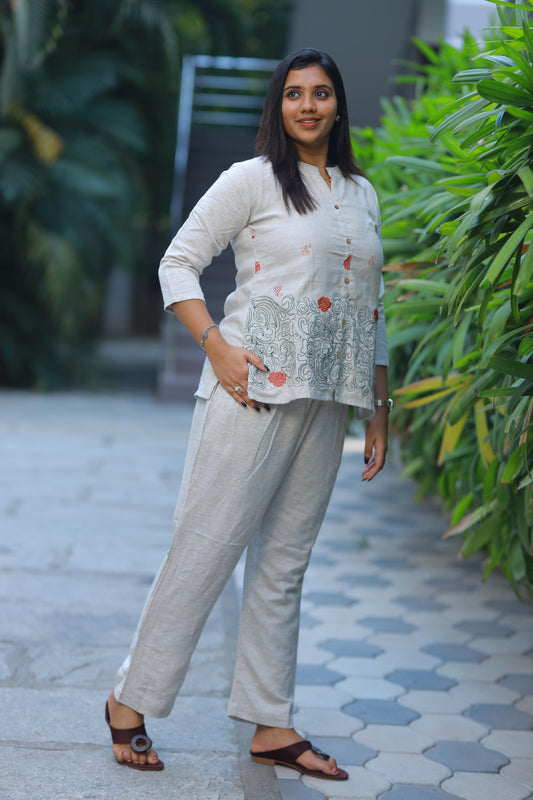 Light Sandal With Green Floral Embroidery Design Lenin nightdress