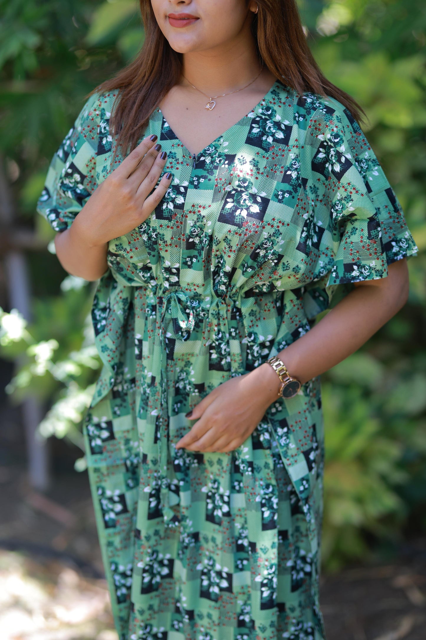 Light Green Floral Design casual cotton kaftan with center zip