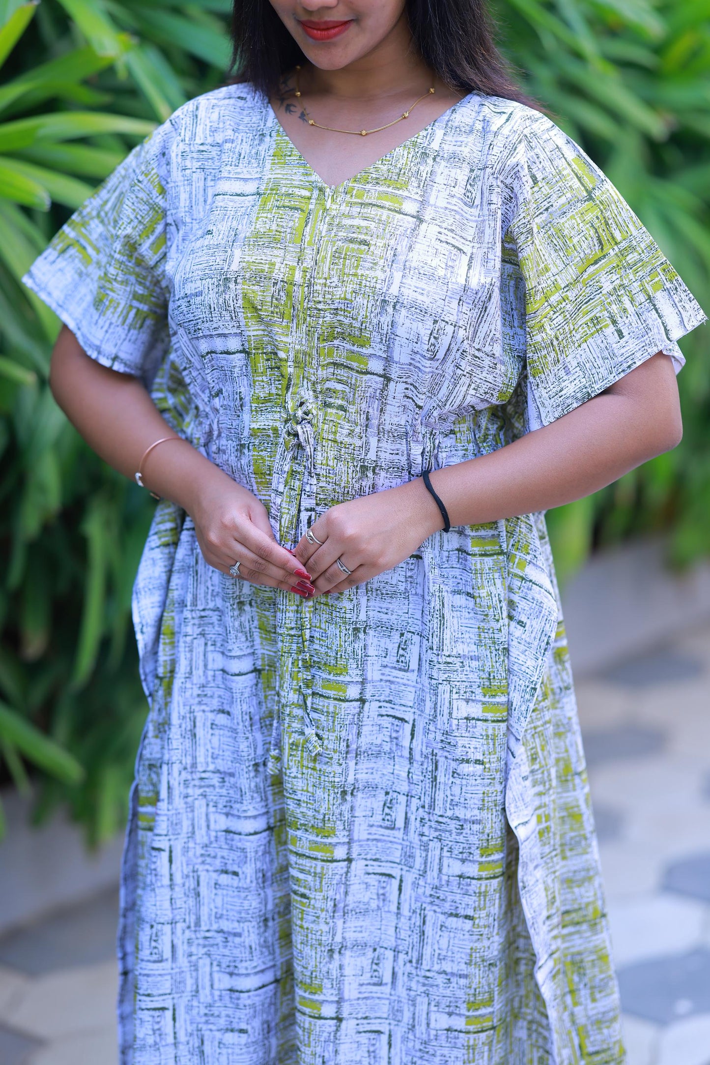 White With Green casual cotton kaftan with center zip