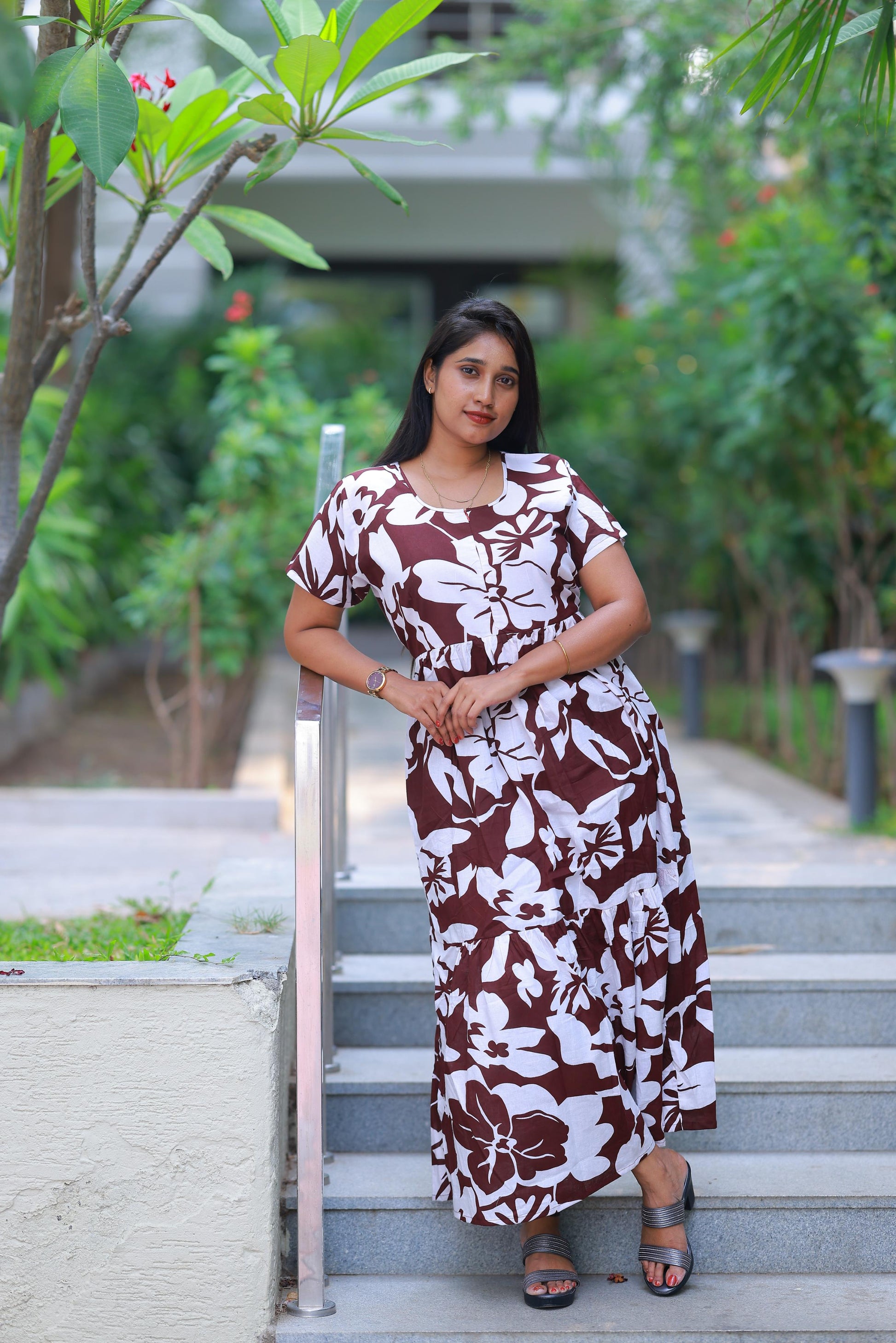 Drak Meroon with White desinge center zip Frock - AHA Nightwears