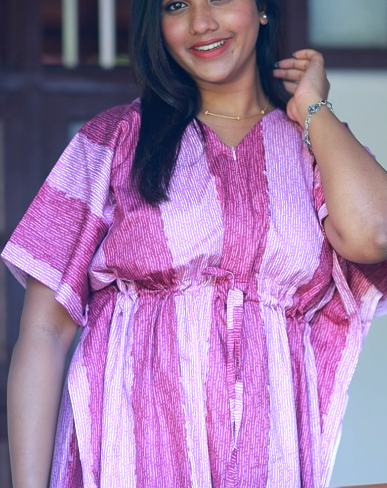 Pretty stripes print casual cotton kaftan with center zip