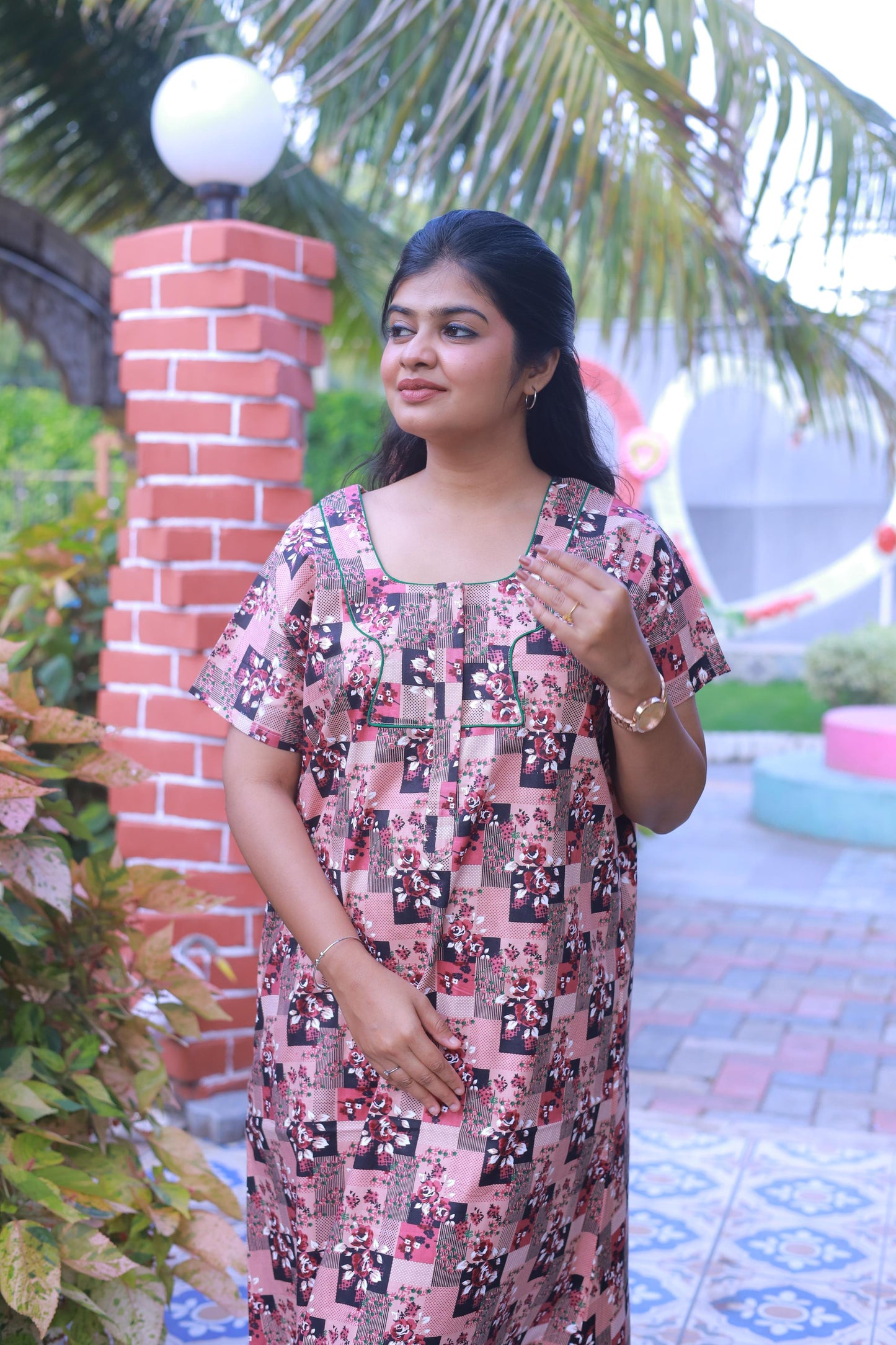 Sandal with Maroon Floral Pattern Design Piping Zip Nighty