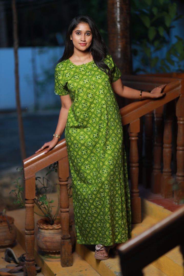 FANCY - Green with Light green Long Zip Feeding Nighty