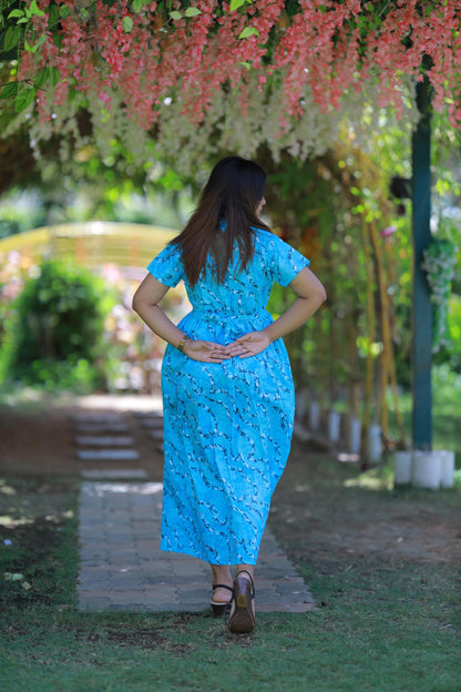 Sky Blue with White Partten Collar Design Center Zip Frock