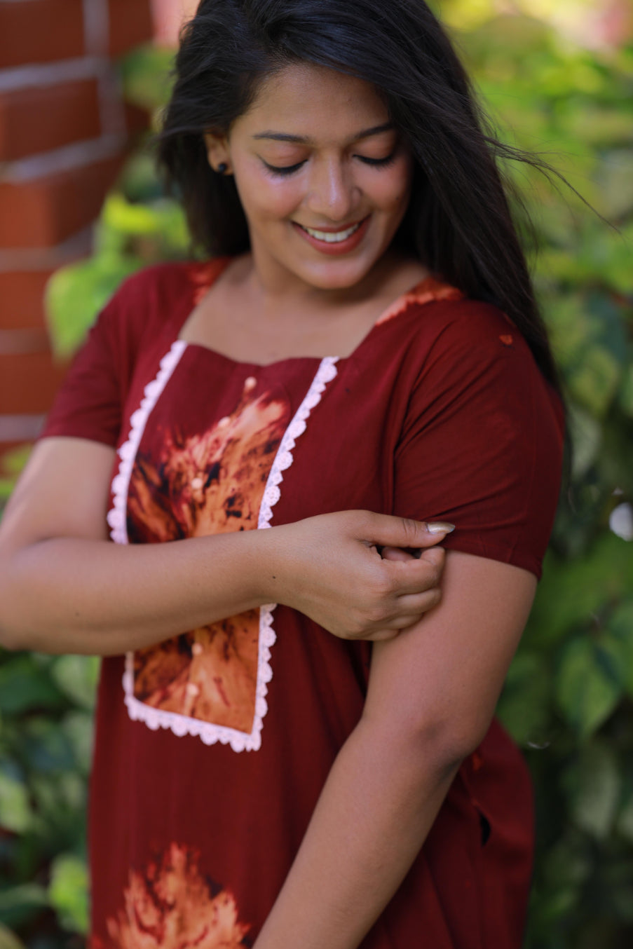 Dark Brown With Maroon Tie and Dye Lace Model Without Zip Nighty