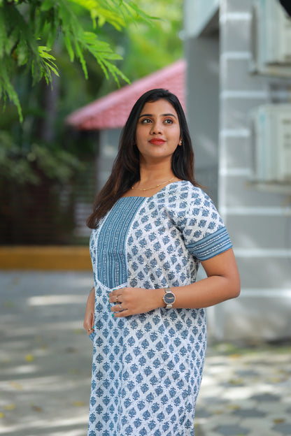 White with Grey Butta Design Piping Without Zip Nighty