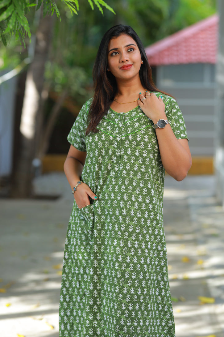 Green with White Jaipur Print Piping Zip Nighty