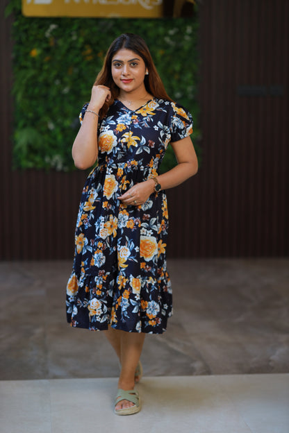 Black eith Yellow Midi Length center zip frock