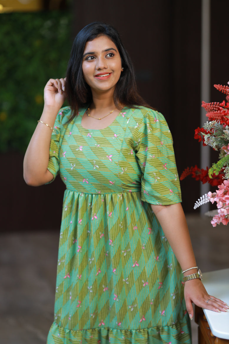 Green Digital print double layer frock with side vertical zip (maternity series)
