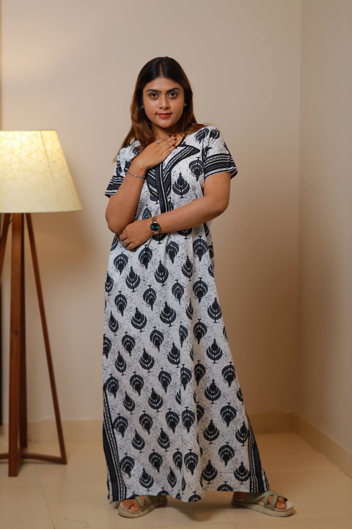 FANCY - White With Black Flower Design Zip Nighty