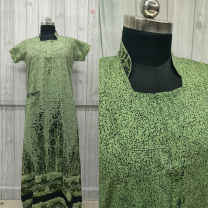 SUPER -  light Green Dot Print Collar Nighty