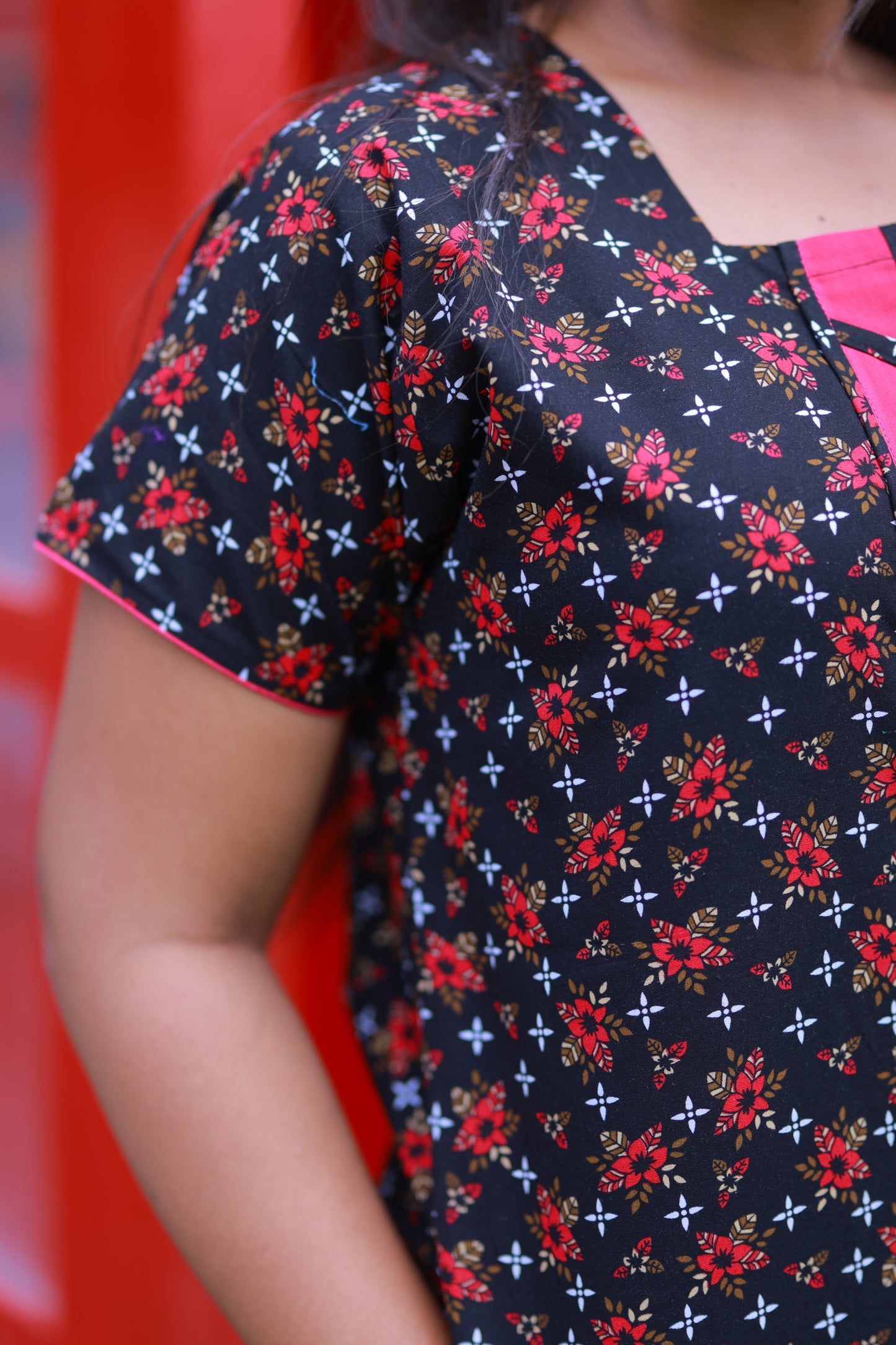 Black With Pink Flower Design W/O Zip Nighty
