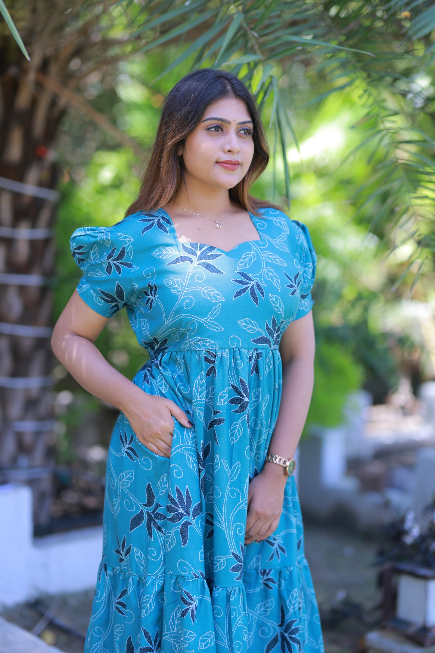 Ramar Green with White Leaf design  Double Layer Alphine  Without zip Frock