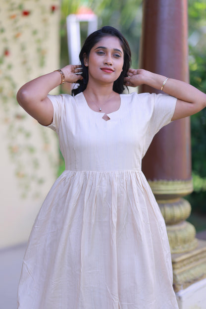 Sanda Midi Length Without zip frock