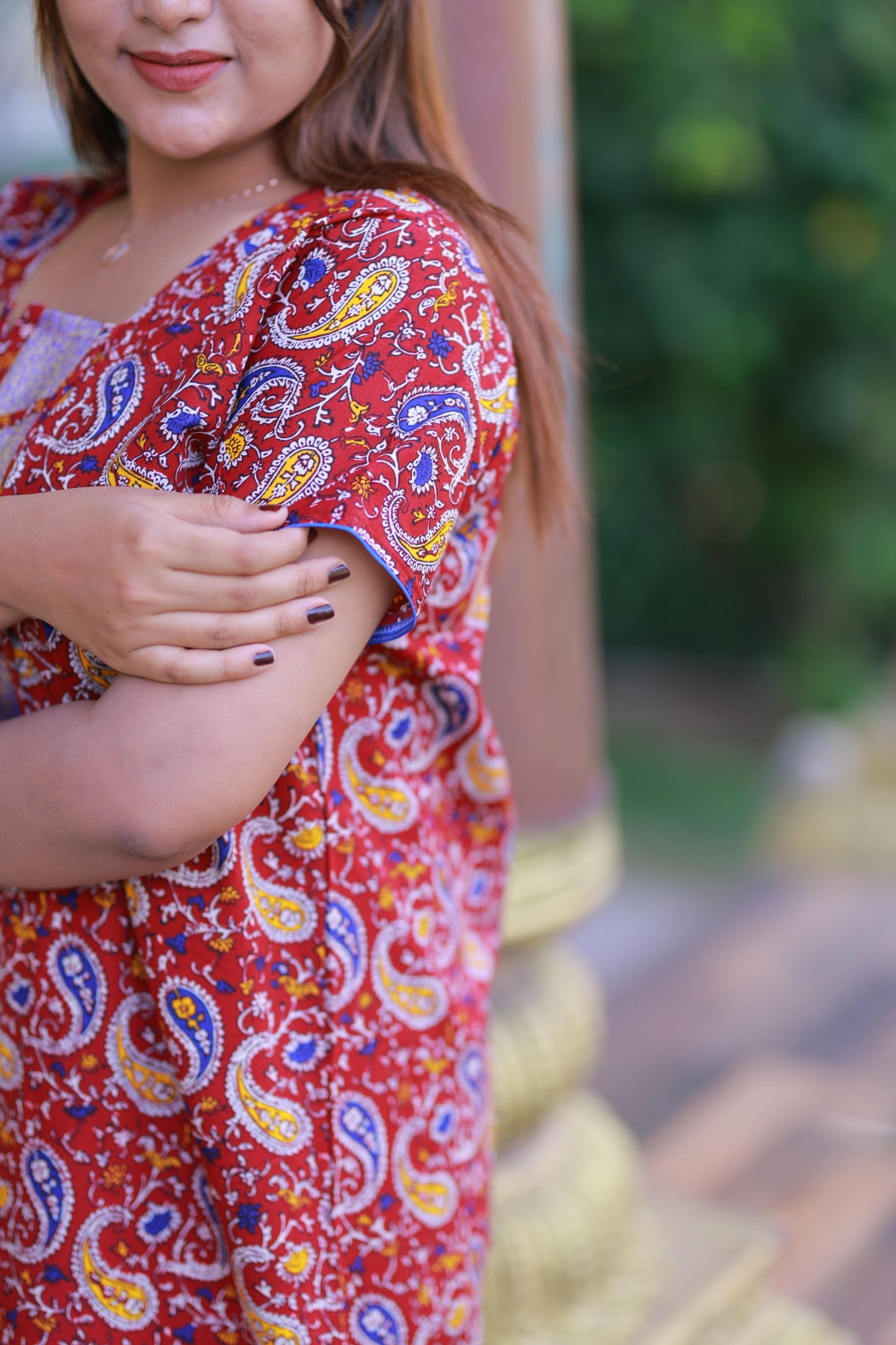Maroon With Royal Blue Kalamkari Design W/O Zip Nighty