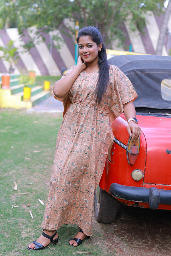 Sandal With Kalamkari Design kaftan with feeding side zip