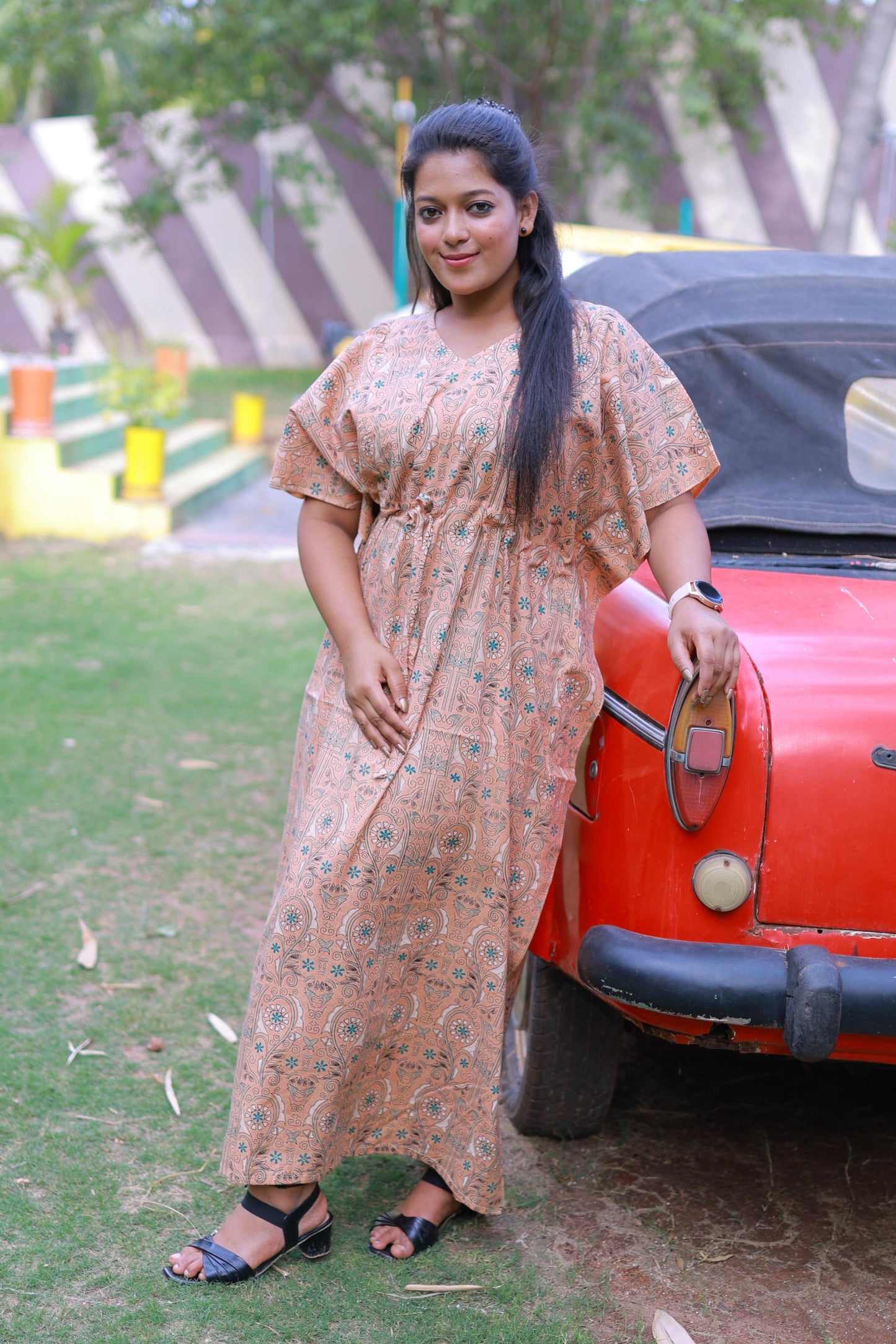 Sandal With Kalamkari Design kaftan with feeding side zip