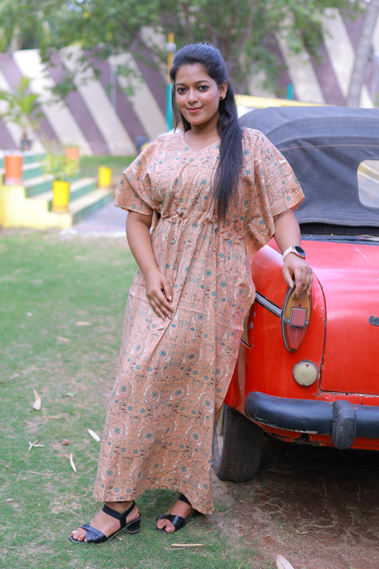 Sandal With Kalamkari Design kaftan with feeding side zip