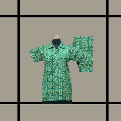 Latest 40s*40s cotton - Green  with Light yellow digital print with full button collar type Nightdress