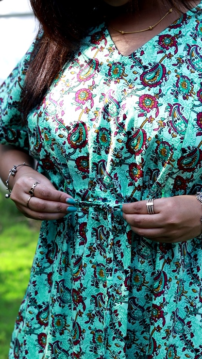Pretty kalamkari print casual cotton kaftan with feeding side zip