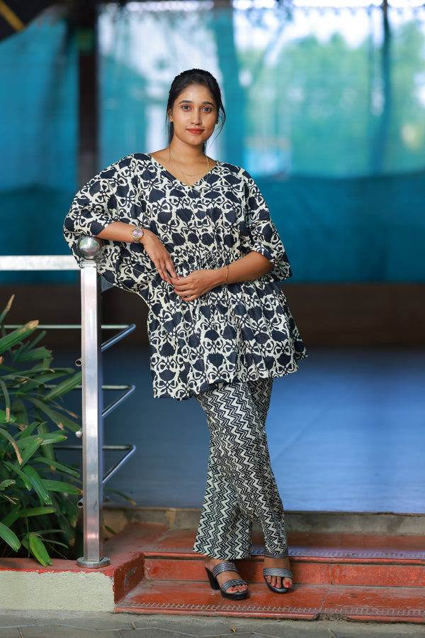 Black With Flower Pretty Jaipur cotton kaftan with pyjamas set ( 2 pcs set ) - AHA Nightwears