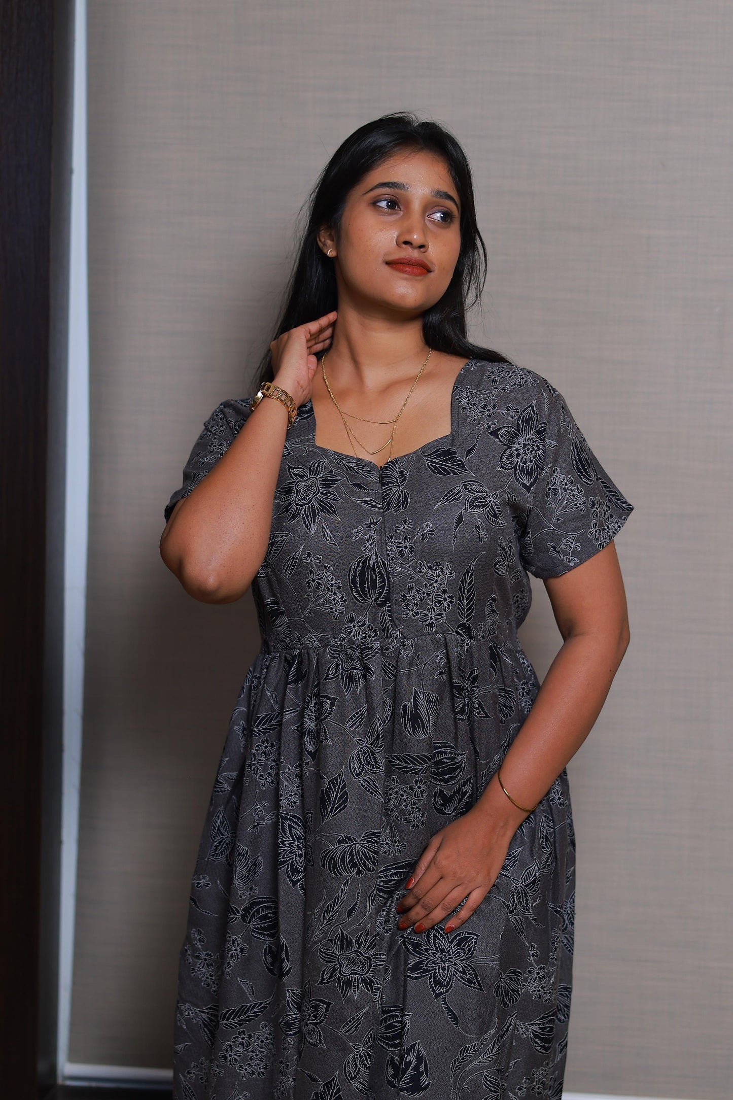 Gray with White Flower Design Double Layer Alphine design Center zip Frock