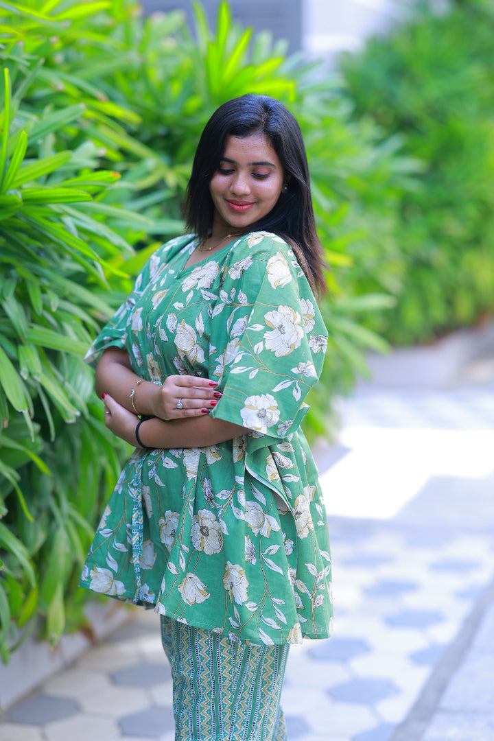 Green Pretty Jaipur cotton kaftan with pyjamas set ( 2 pcs set ) - AHA Nightwears