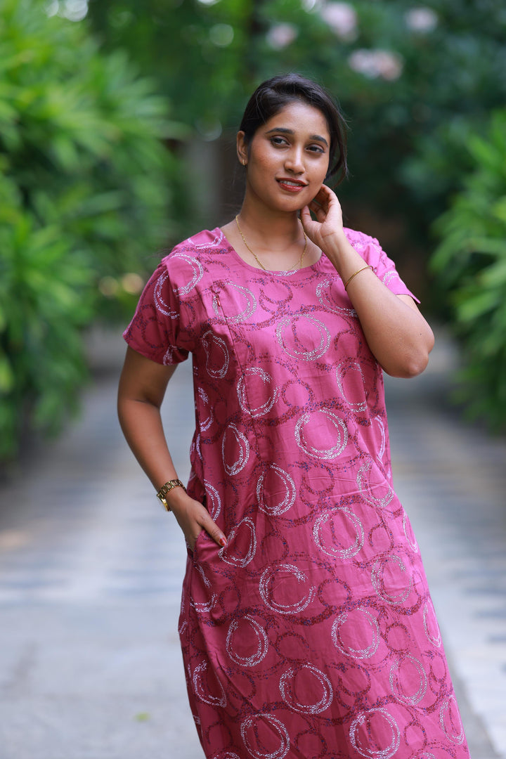 Dark Peach Pink With White Design Vertical Side Zip Feeding Nighty - AHA Nightwears