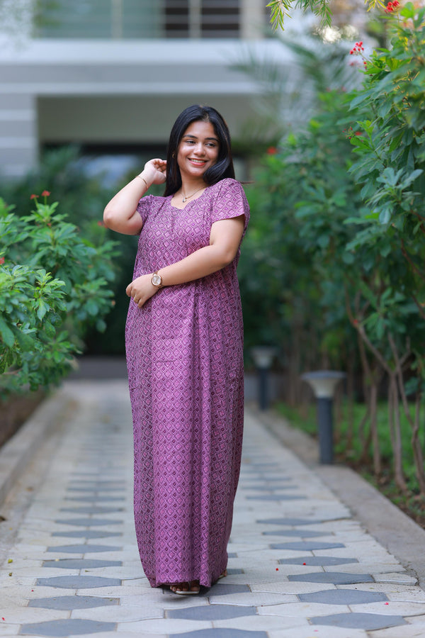 Dark Purpule With Diamond Pattern Patti Design Vertical Side Zip Feeding Nighty - AHA Nightwears