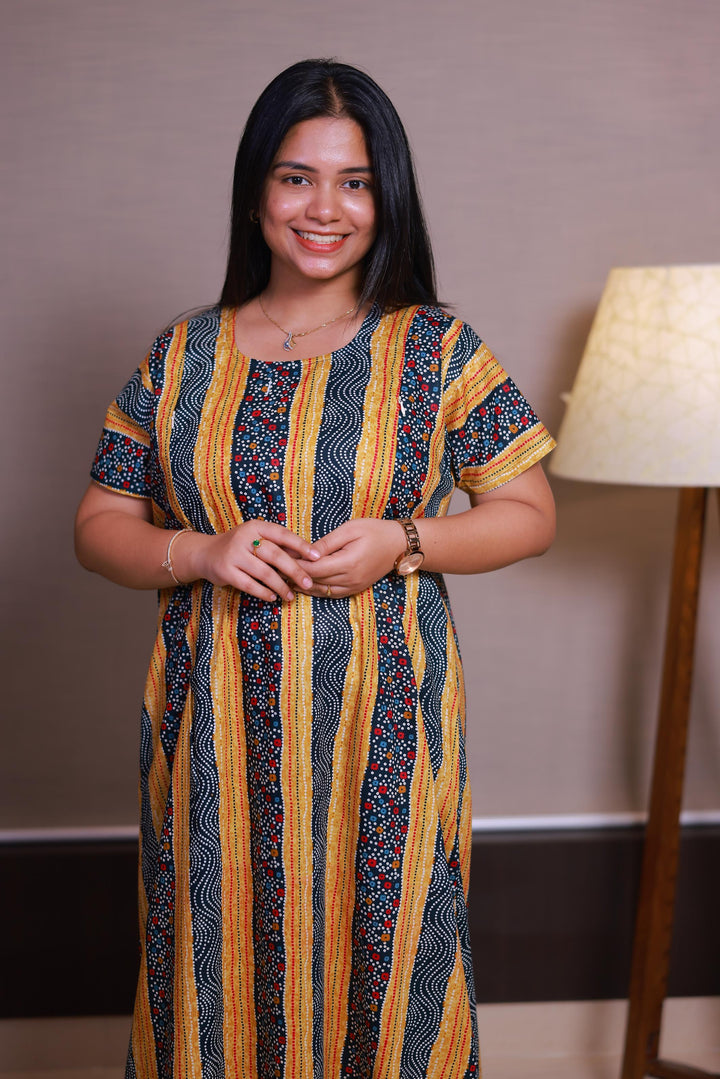 Light Yellow With White Dot Design Vertical Side Zip Feeding Nighty - AHA Nightwears