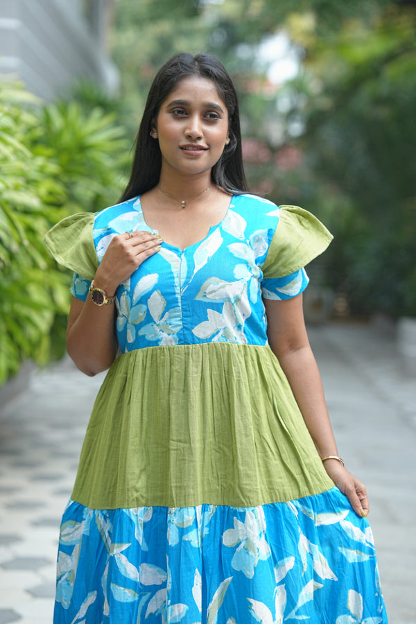Green With sky blue three layer frock with center zip