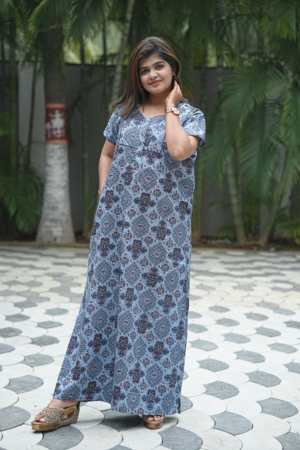 Light Blue With Gray Floral Design Piping Center Zip Nighty