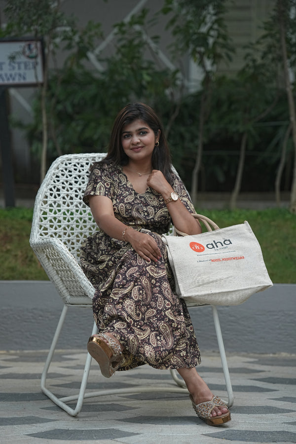 Maroon with Sandal Floral Design Vertical side zip Frock